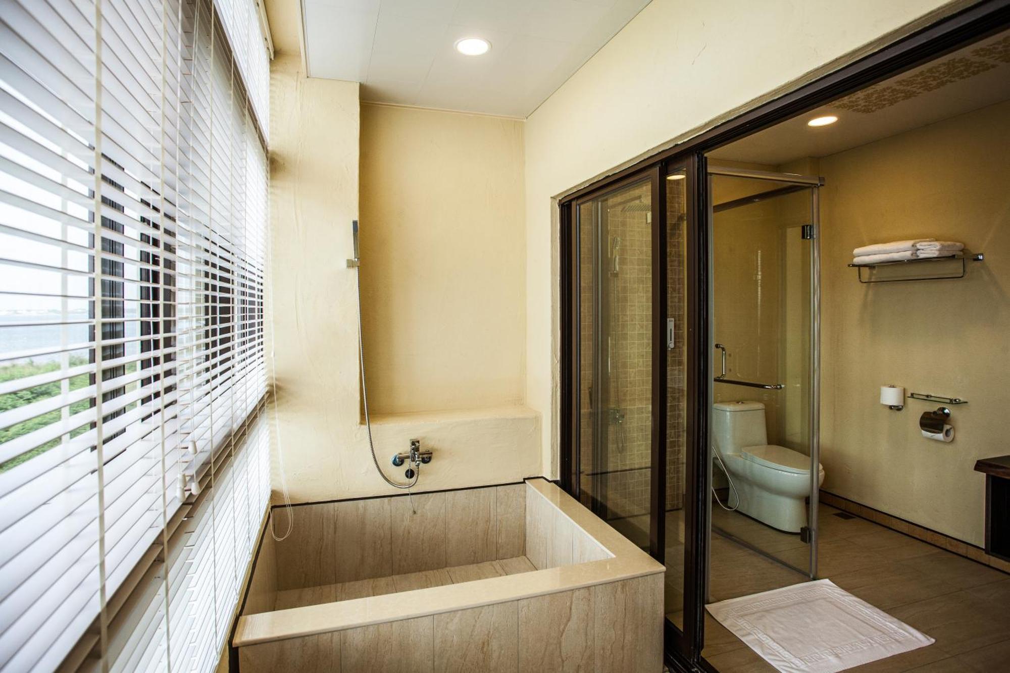 מאקונג Oasis Hotel מראה חיצוני תמונה